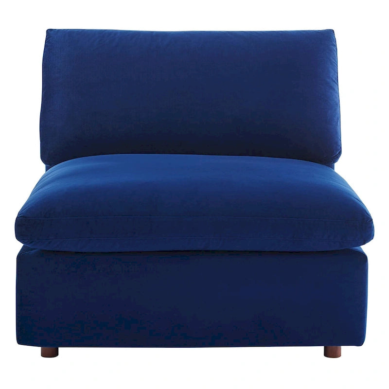 Fauteuil sans accoudoirs en velours haute performance garni de duvet et surpiqué